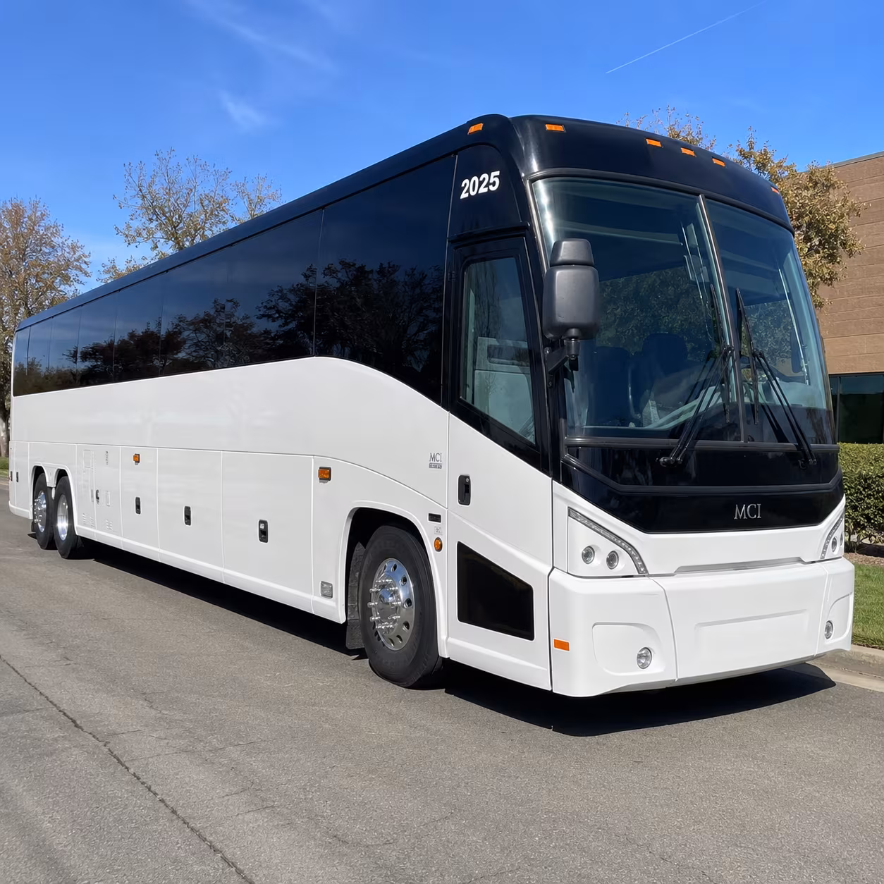 downey charter bus services fleet