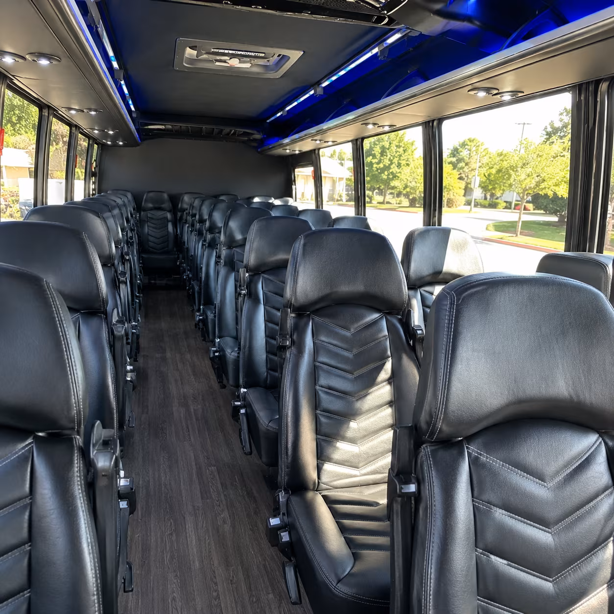 minibuses and charter buses to la brea tar pits jpl and olvera street